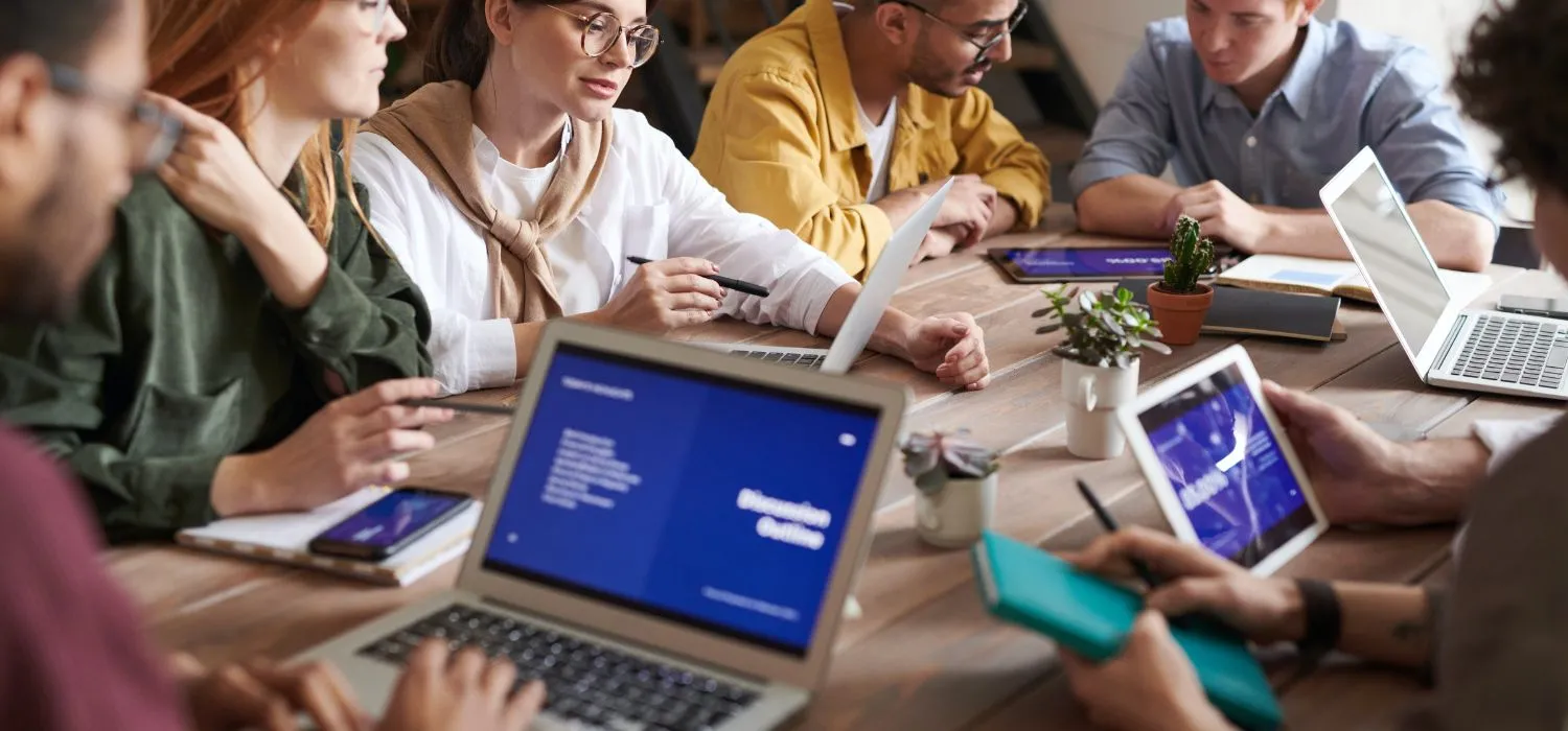 office using different cloud deployment models